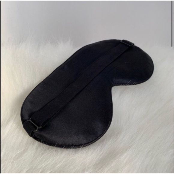 Silk Sleeping Eye Mask Hashtag SleepingB White - Picture 2 of 7